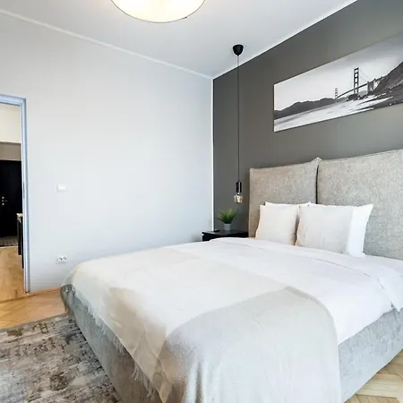 Apartament Sunny 2br Roof Flat - Amazing Terrace