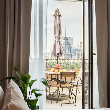 Sunny 2br Roof Flat - Amazing Terrace * Boekarest