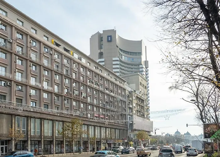 Апартаменти Sunny 2br Roof Flat - Amazing Terrace Бухарест