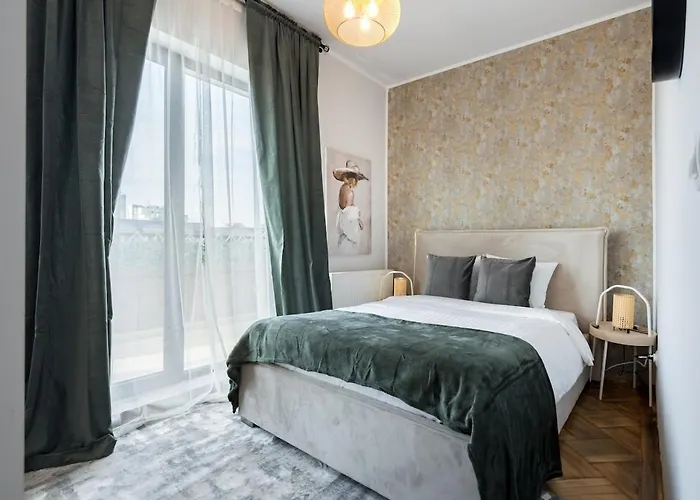 Sunny 2br Roof Flat - Amazing Terrace Apartment *