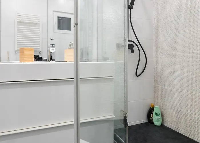 Sunny 2br Roof Flat - Amazing Terrace Apartman