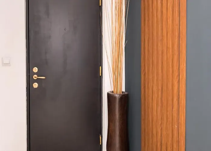 Sunny 2br Roof Flat - Amazing Terrace * Bucareste